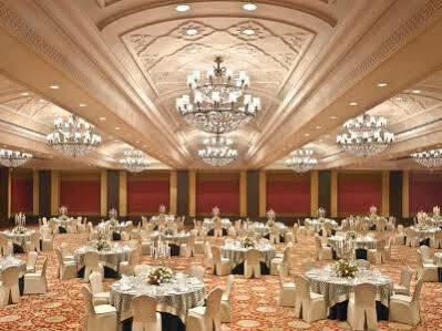 Taj Palace Delhi  Buitenkant foto
