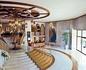 Taj Palace Delhi  Buitenkant foto
